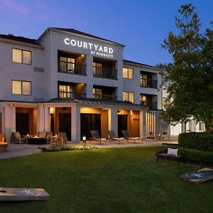 Courtyard Greenville
